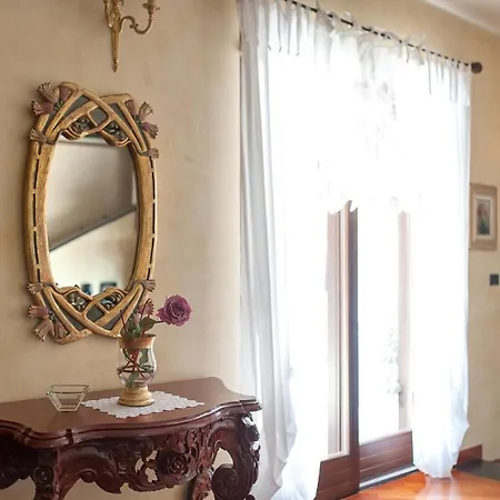 Venere Villa *